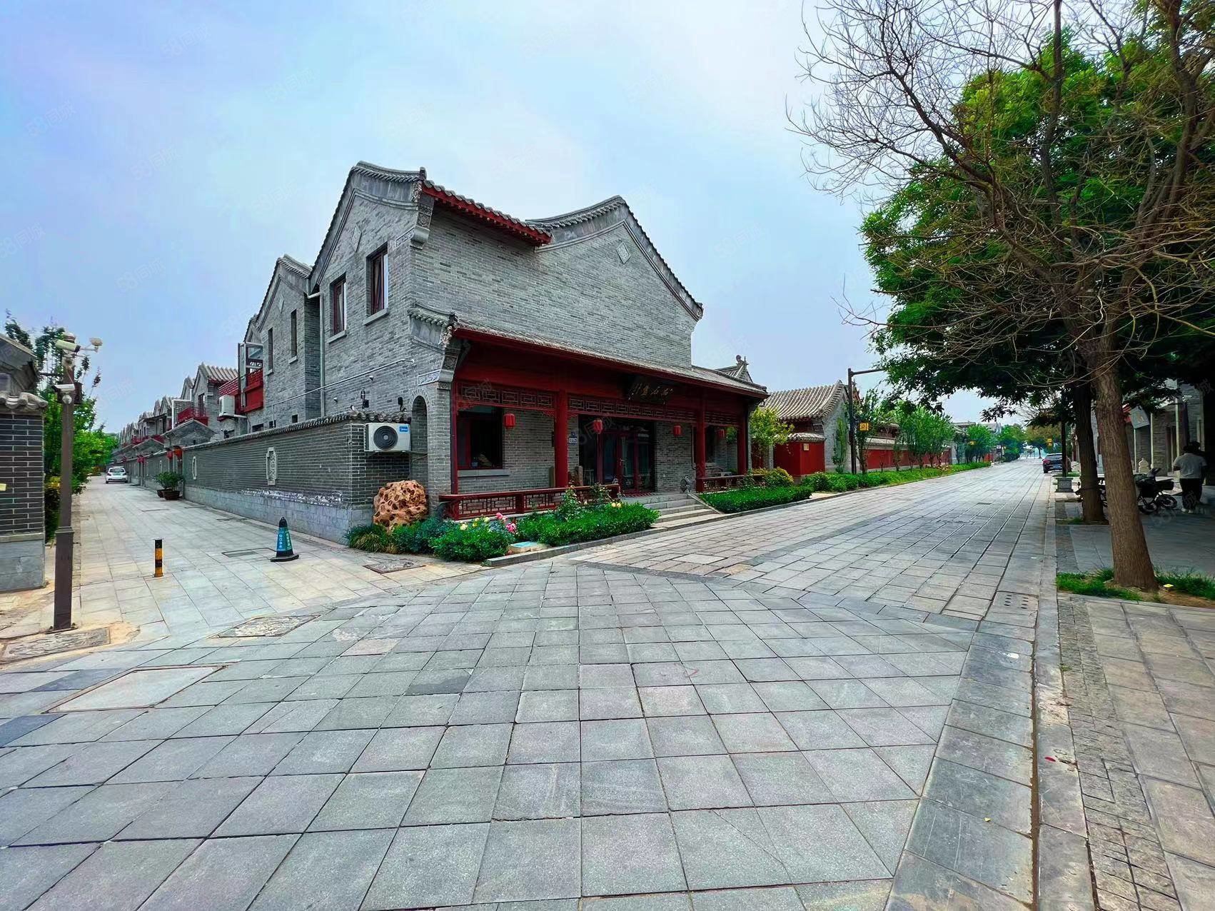 古楼 光岳府 联排别墅 精装修带前后院 诚意出售,光岳府-聊城58同城