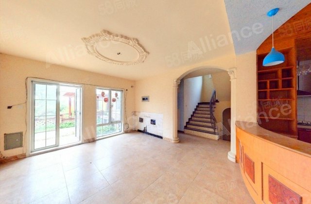 半山卫城4室2厅171.5㎡320万二手房图片