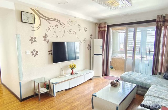 老文轩外国语第二实验，电梯好楼层带储藏室免大税，房东诚心出售