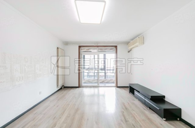 金隅丽港城2室2厅107㎡555万二手房图片