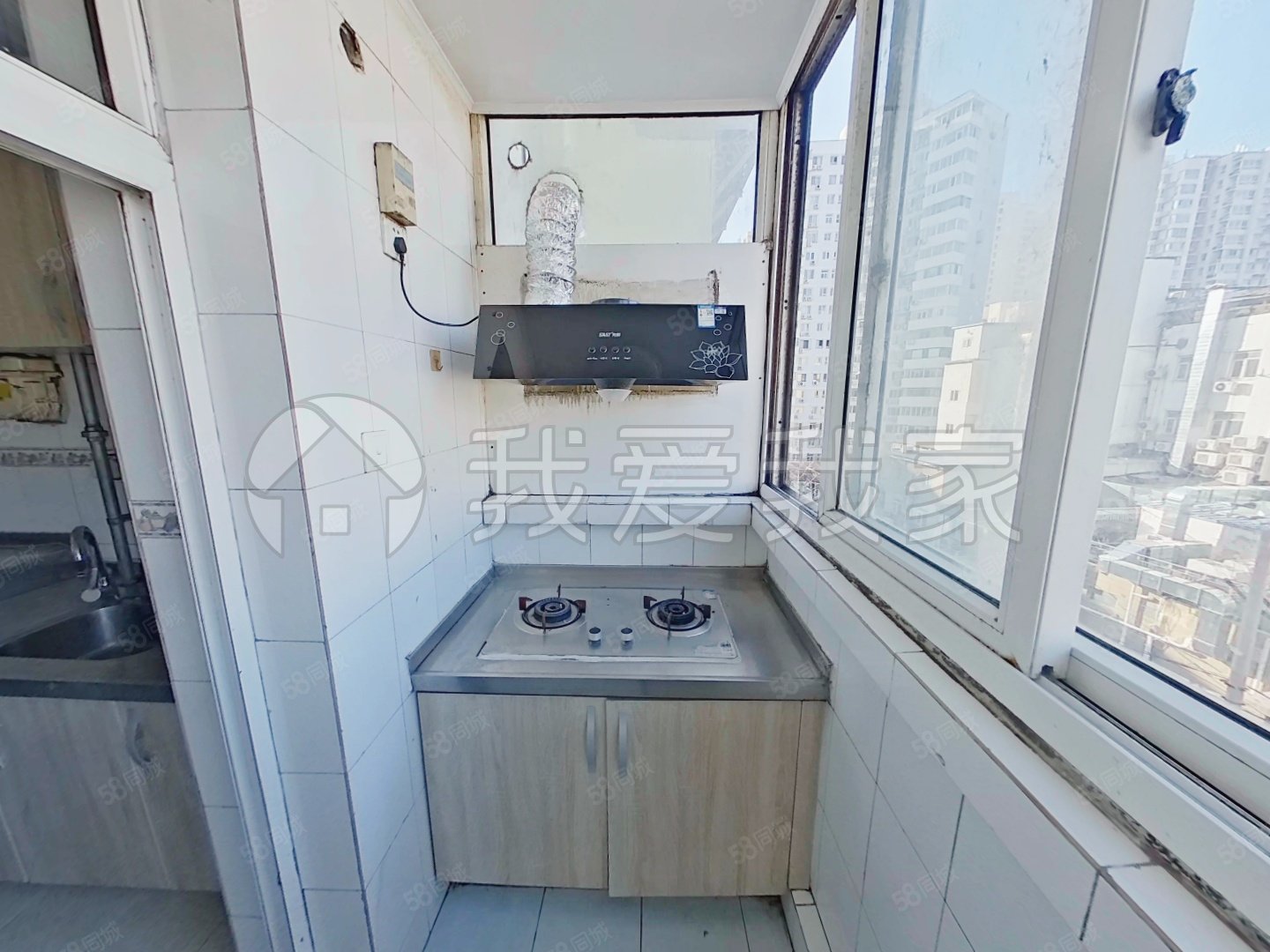 芍藥居4號院3室1廳1衛(wèi)99.57㎡南北620萬