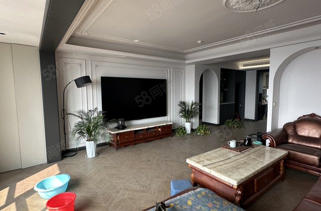 绿城新泰玉兰花园3室2厅144㎡103万二手房图片