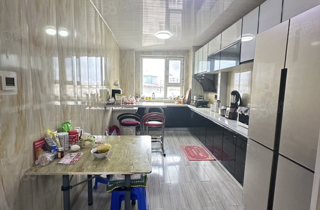 宝丰名苑2室2厅122.77㎡65万二手房图片