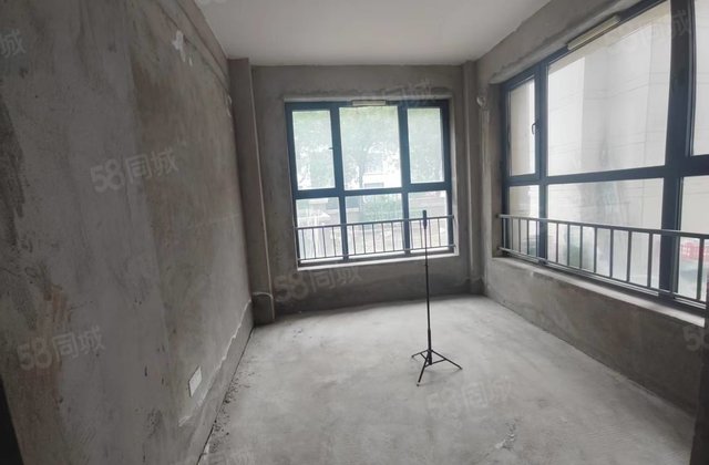 七十九号院6室3厅300㎡225万二手房图片