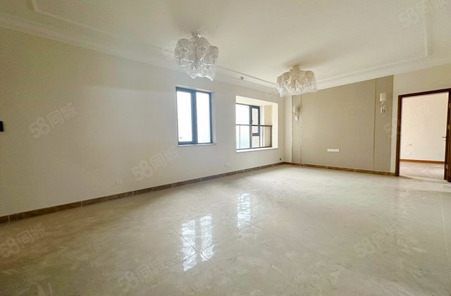 恒大银海湖(一期)3室2厅112.7㎡50万二手房图片