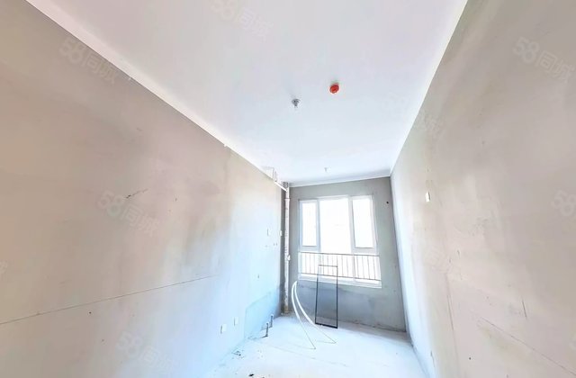 逸品苑3室2厅120㎡49万二手房图片