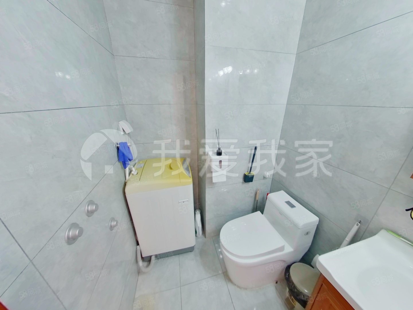 金科王府(別墅)5室3廳4衛(wèi)207.65㎡南北745萬