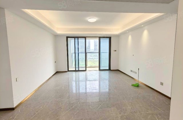 阳光城翡丽云邸4室2厅136㎡139万二手房图片