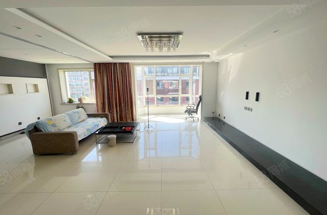 我爱我家5室2厅232.58㎡105万二手房图片