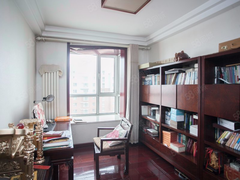 滨东花园一期双卫生间满五朝向好高楼层视野无遮挡