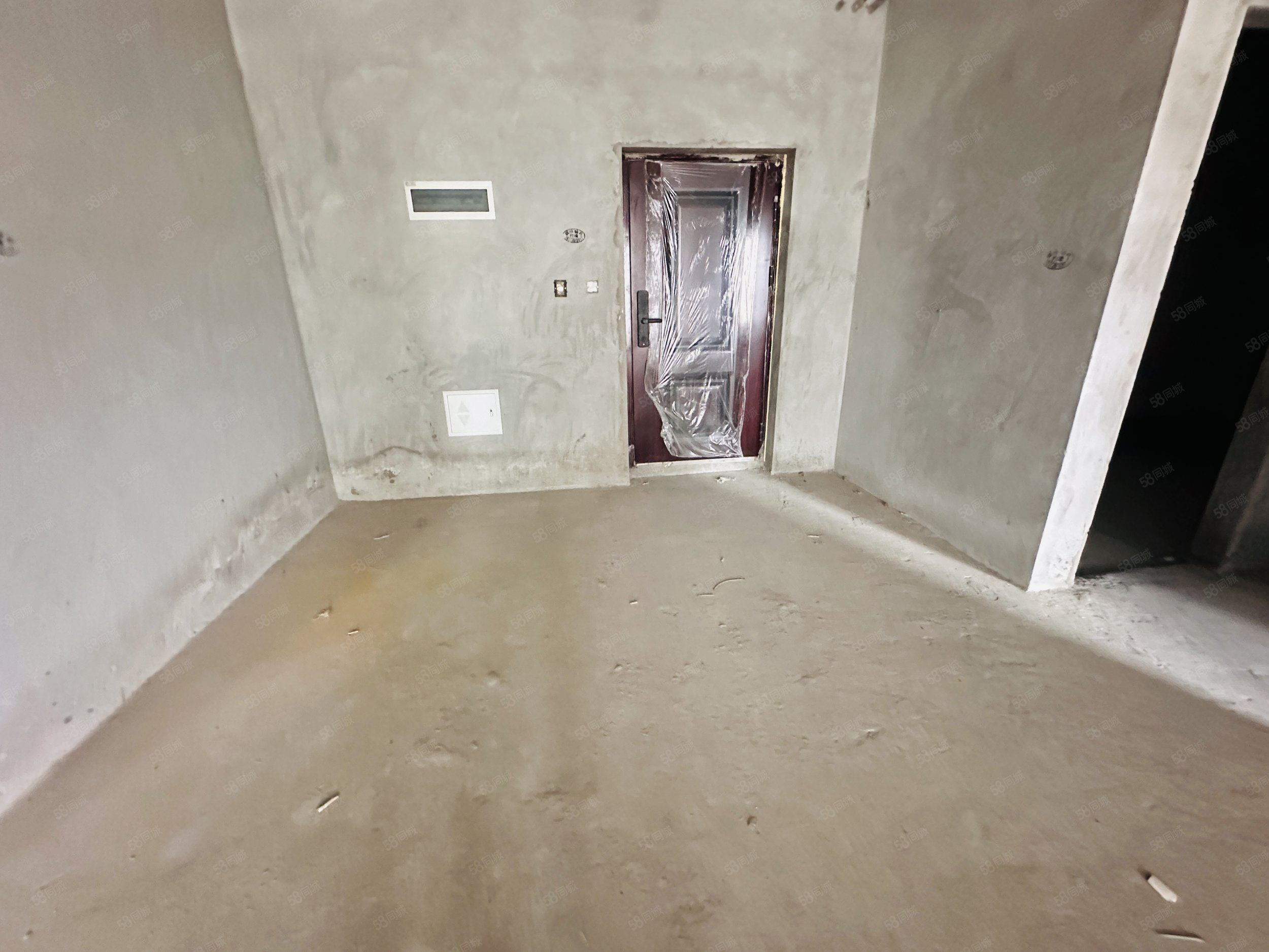 香山苑小区(张湾)3室2厅2卫106㎡南北78万