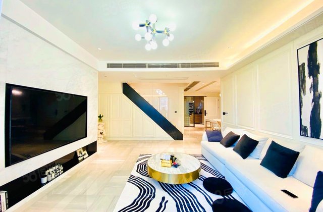 保利和光晨樾3室2厅128.15㎡558万二手房图片