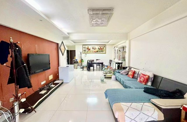 翡翠海湾3室2厅137.73㎡163万二手房图片