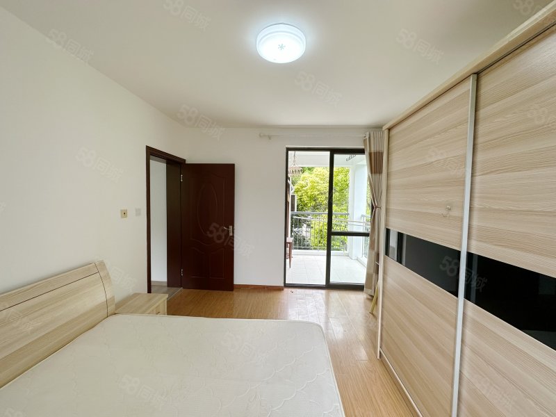 金鹤新城中房公寓3室2厅1卫95.14㎡南395万