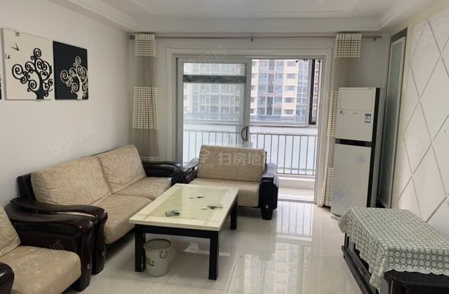 新东方龙湾小区 东边户 全明户型 双卫 免大税 带储