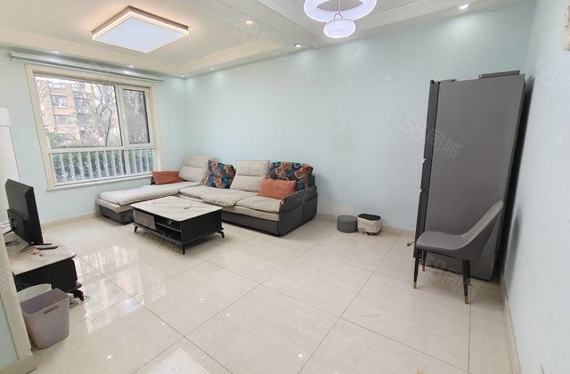 房东急售！开发区东昌中学 星光和园 三室朝阳  前排 带车位