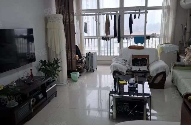 电大西邻农业局家属院 电梯洋房九楼东边户全明三室 单价六千多