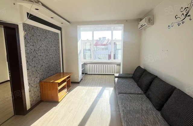 奔二小区3室1厅63㎡14.8万二手房图片