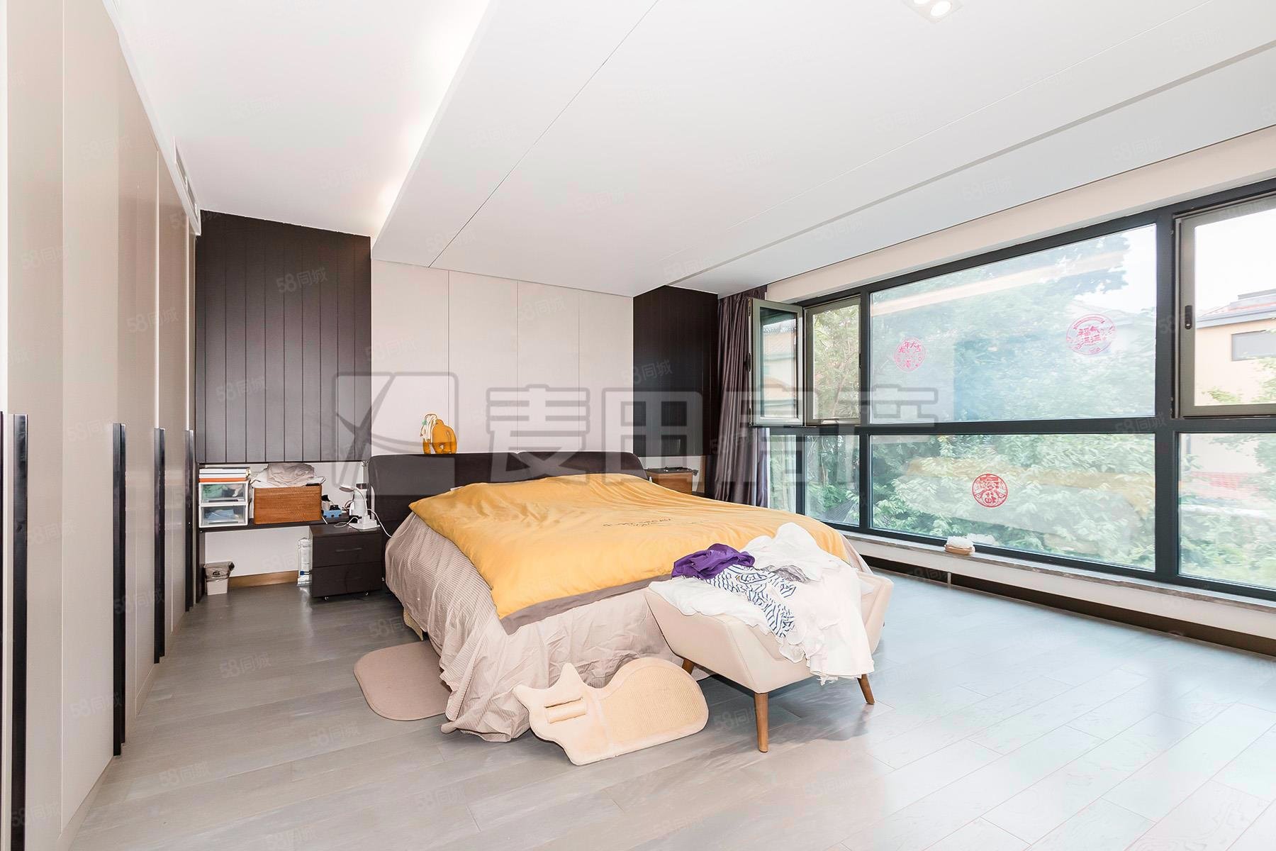 雪梨澳鄉(xiāng)(別墅)3室2廳3衛(wèi)180.34㎡東南1680萬