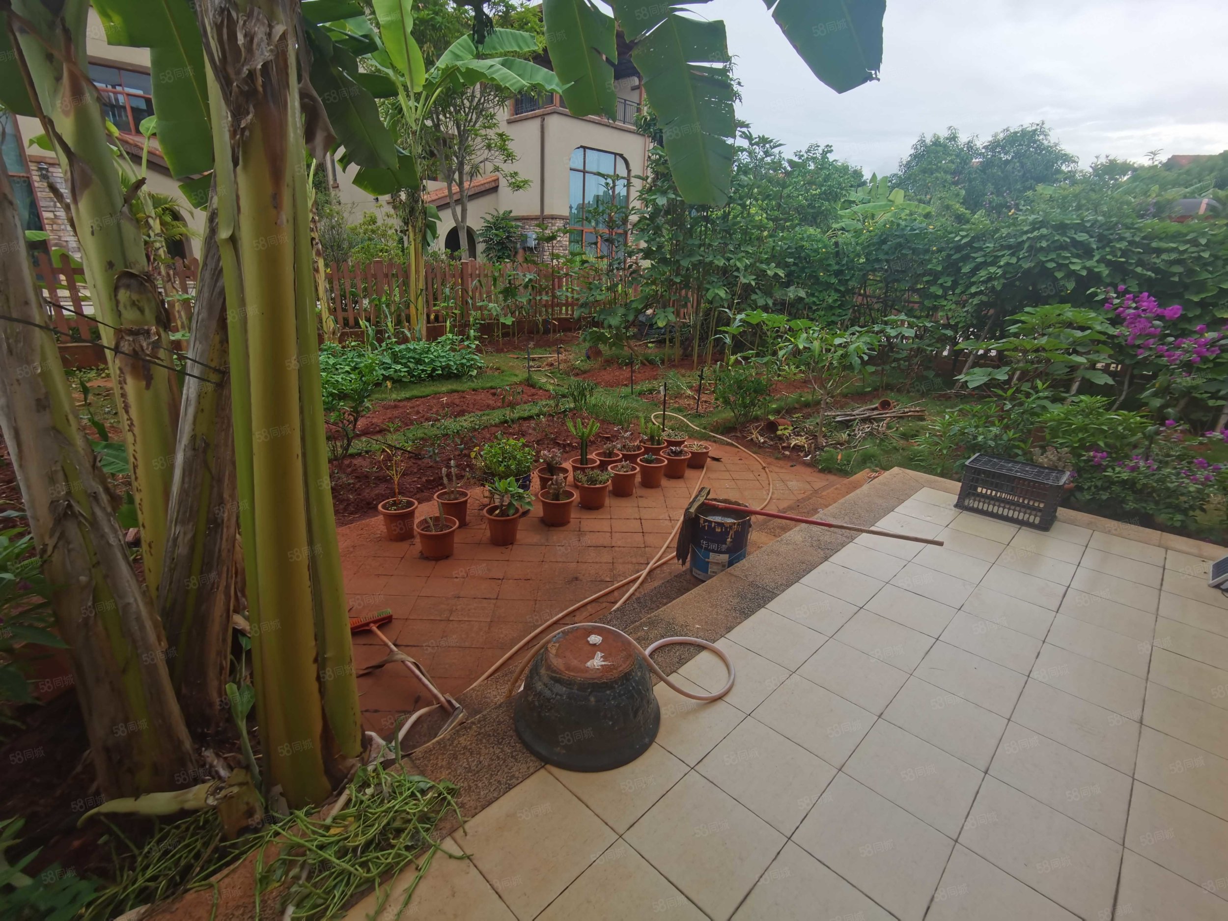 富力红树湾(别墅)4室4厅4卫220.13㎡南北460万