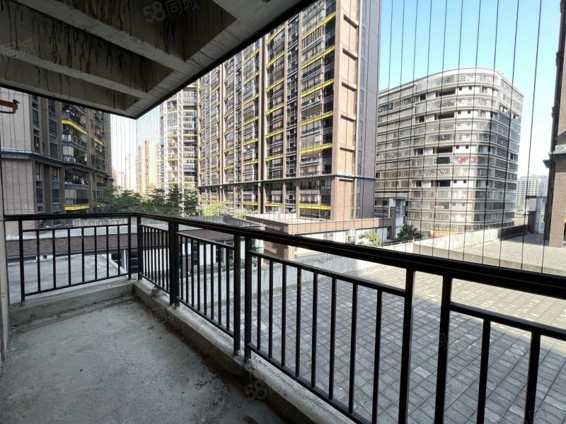 平6980元入住博雅苑b区仅此一套证满2年税低