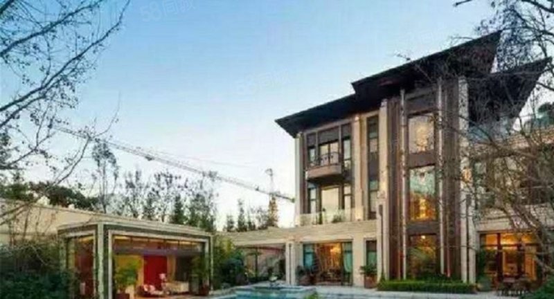 九章別墅8室3廳8衛(wèi)899㎡南北5200萬