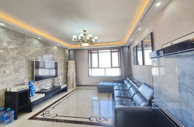 急售！二中  大学城 翡丽湾 好楼层大四室送两个车位 精装修