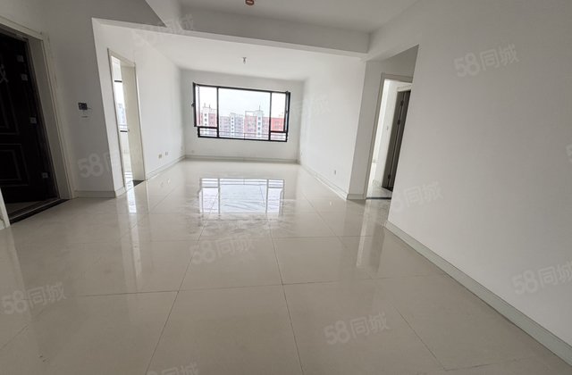 带大楼台100平复式带车位全明户型南北通透，户型非常哇塞