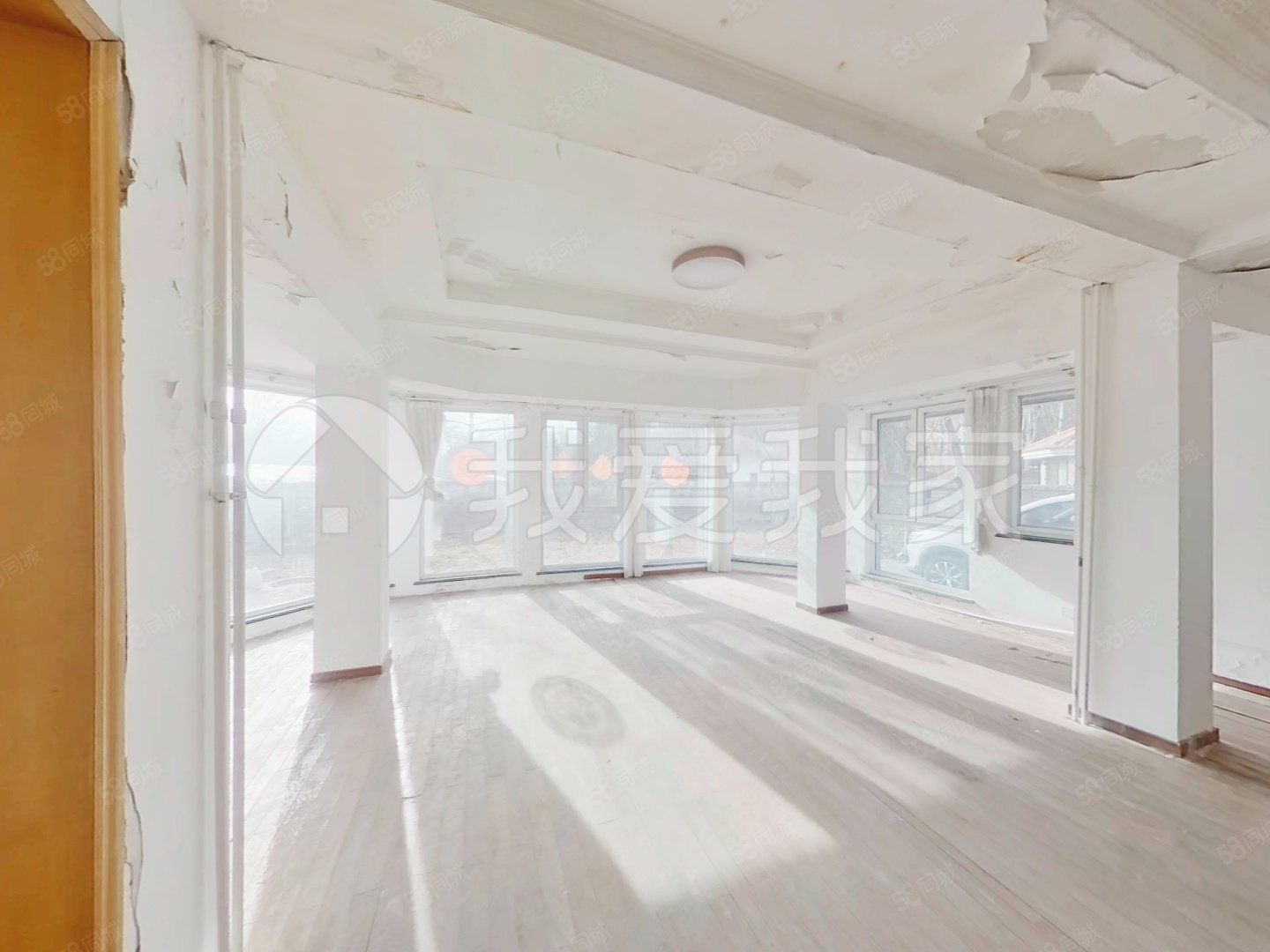 王府園中園(別墅)8室2廳3衛(wèi)256.1㎡東西1550萬(wàn)