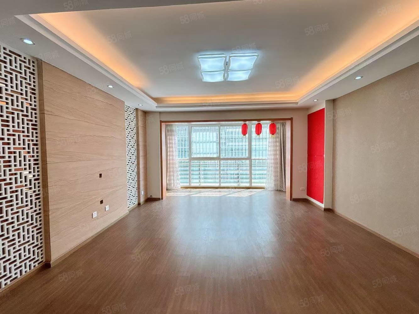 龙泉花园东苑4室2厅2卫151㎡东西93.8万