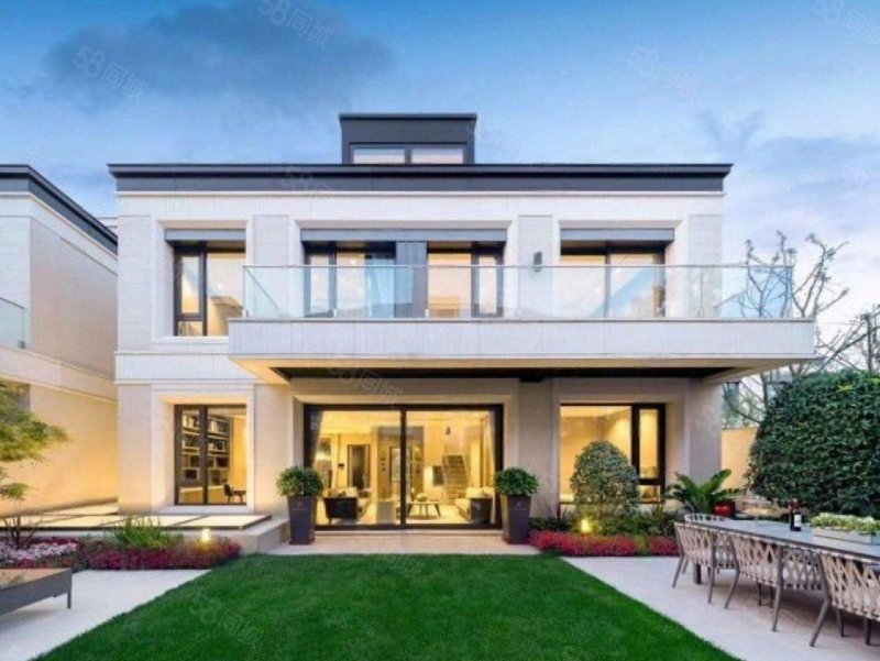 宝宸花园5室3厅5卫200㎡南1466万