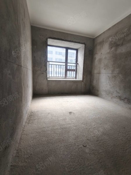 阳光城檀府4室2厅2卫128㎡南北108万