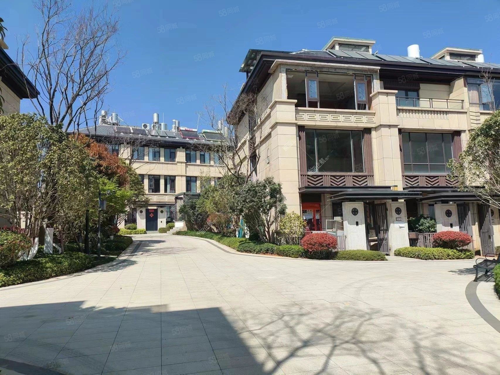 美的顺城府(2期别墅)4室2厅5卫298㎡南北630万