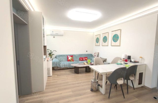 龙山花园 精装三室 免大税