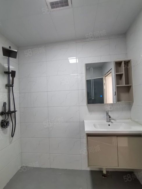 许通家苑2室1厅1卫74㎡南北24.5万