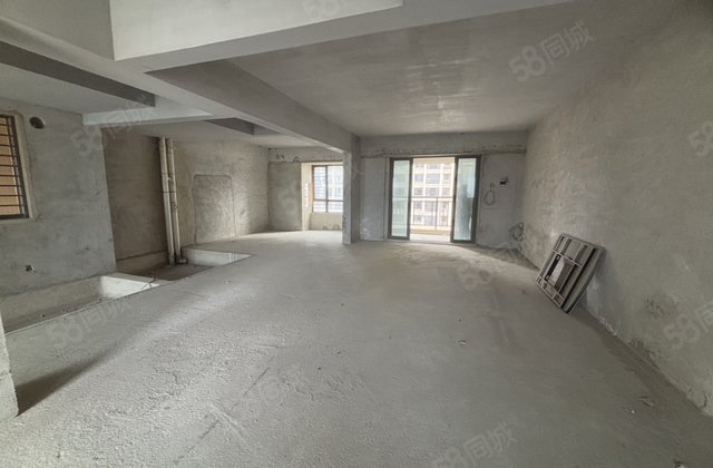 联泰汇悦春天3室2厅118.99㎡140万二手房图片