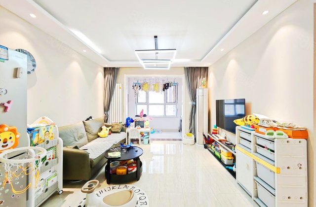 绿地新里香榭丽公馆2室1厅92.74㎡70万二手房图片