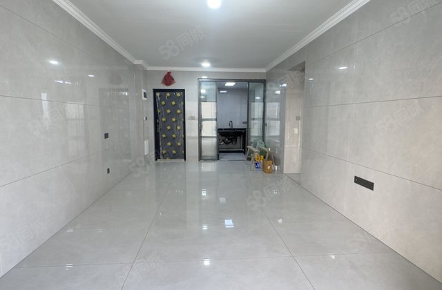 华鸿君悦府3室2厅108.02㎡84.3万二手房图片