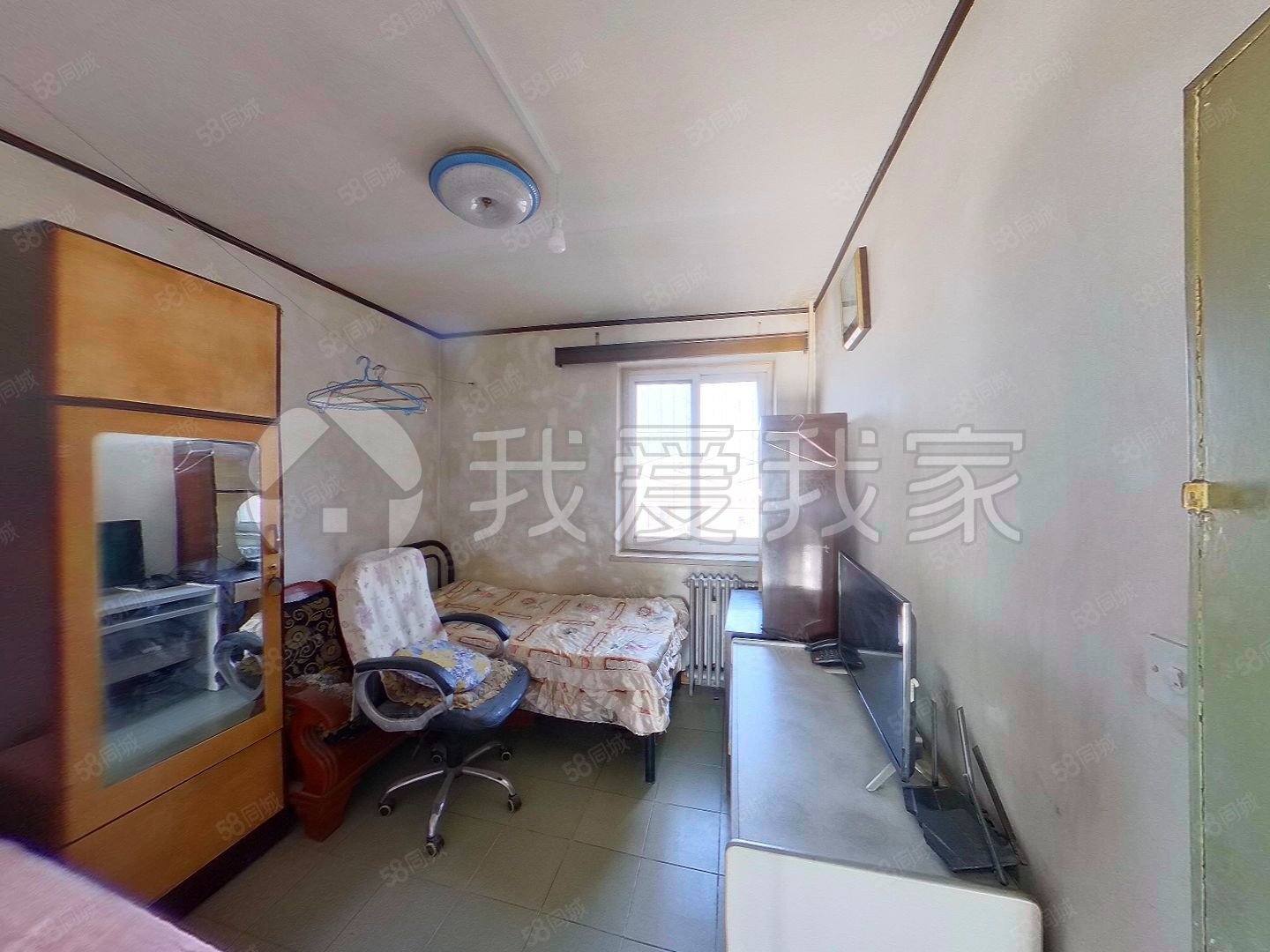 古城街道燕山水泥廠社區(qū)2室1廳1衛(wèi)56.59㎡南北129萬(wàn)