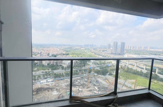 美的云悦江山西园4室2厅125.01㎡131万二手房图片