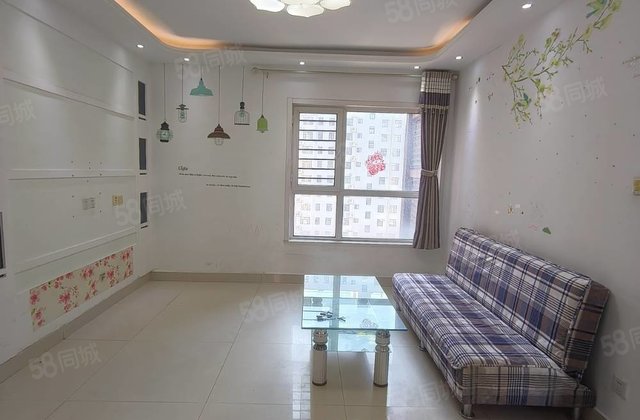 新出水岸花语小高层，中间楼层三室两厅，好楼层，有钥匙随时看房