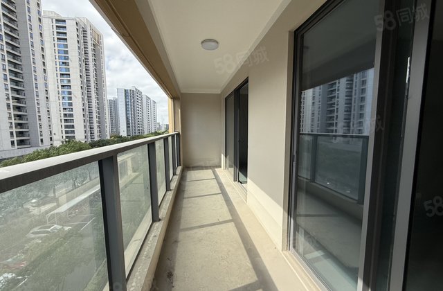 云樾风华4室2厅143㎡160万二手房图片