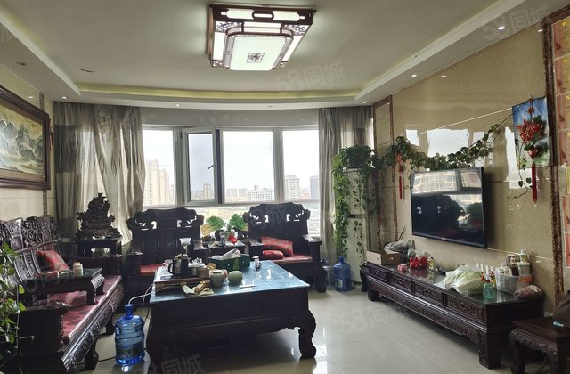 急售月亮湾C区   九楼 东边户 户型很好价格不高