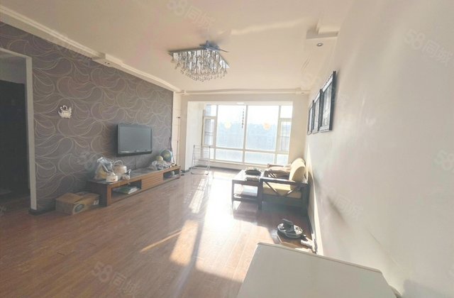 保利罗兰香谷3室2厅141.7㎡108万二手房图片