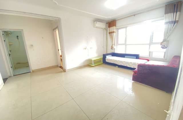 水岸花语 正规三室 带车位 诚心出售有钥匙随时看房靠阿尔卡迪