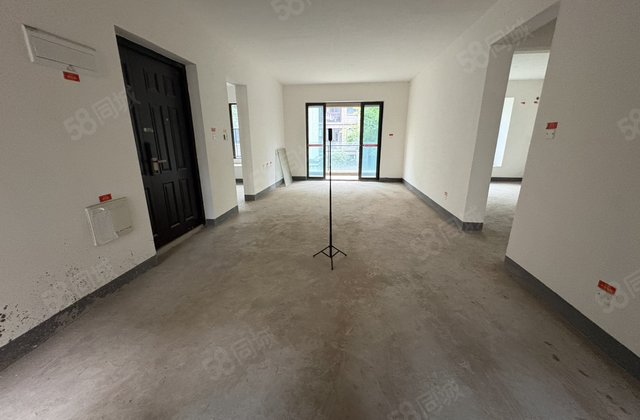 金科美湖湾香山3室2厅112㎡58.8万二手房图片