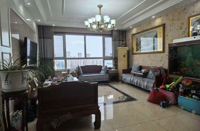 昌润莲城祥荷园 南北通透 双卫生间 满二 带电梯 交通便利