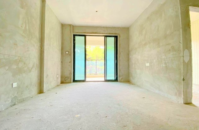 新中银金色华庭3室2厅84.04㎡178万二手房图片