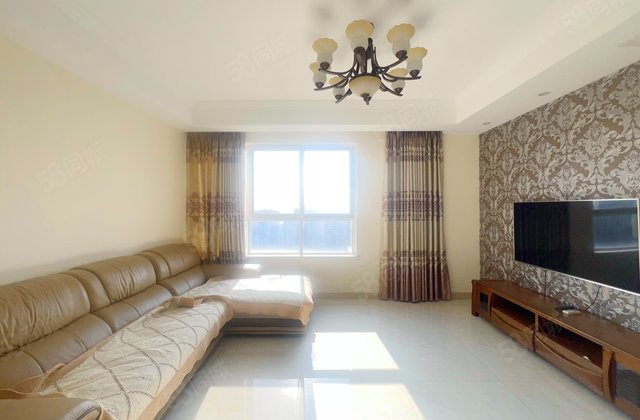 蓝润V客东都4室2厅93.89㎡145万二手房图片