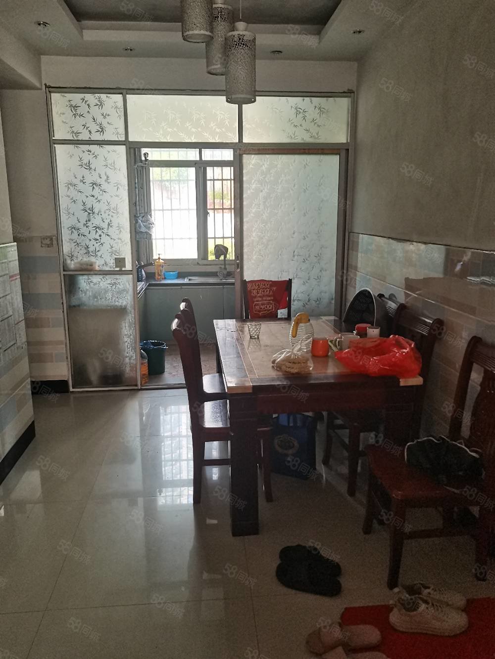 枣树园3室2厅1卫86㎡南北56万